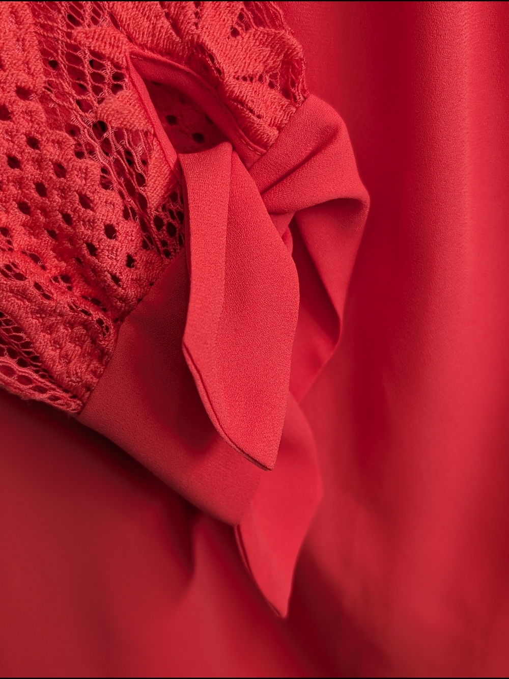 Women’s Off-Shoulder Red Crochet Sleeve Blouse - Picture 4 of 6
